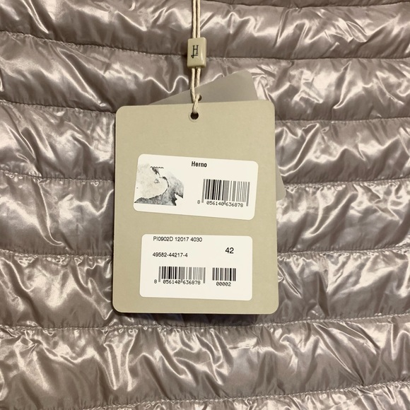 Herno reversible cap sleeve jacket - Picture 7 of 7